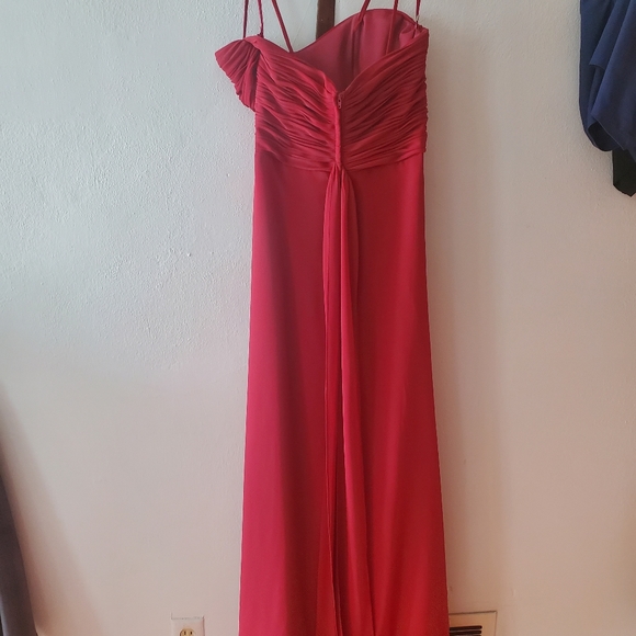 Allure Bridal Bridesmaid dress - Picture 2 of 6